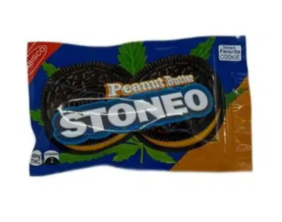 PEANUT BUTTER STONEO COOKIES